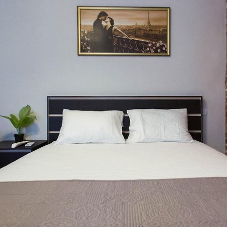 חארקיב Cozy Studio In The City Center - Mykoly Khvylovoho Str 5-1 מראה חיצוני תמונה