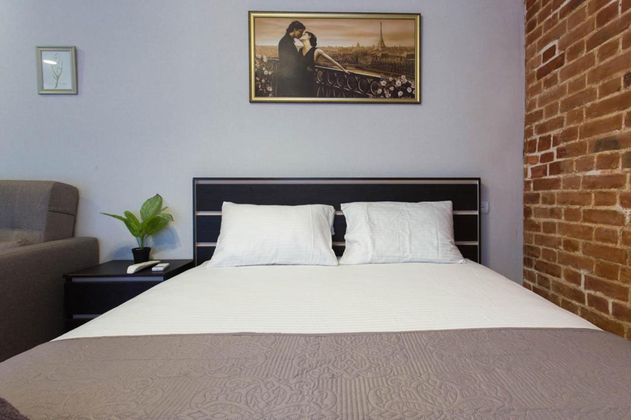 חארקיב Cozy Studio In The City Center - Mykoly Khvylovoho Str 5-1 מראה חיצוני תמונה